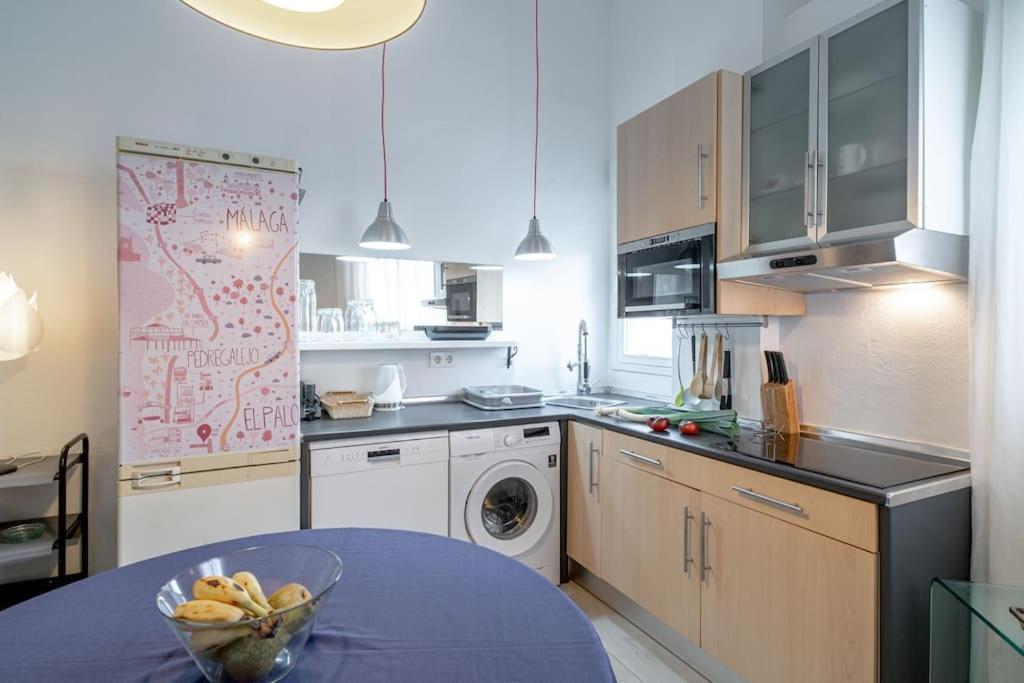Loft De Diseno Cerca De La Playa - El Palo Appartement Málaga Buitenkant foto
